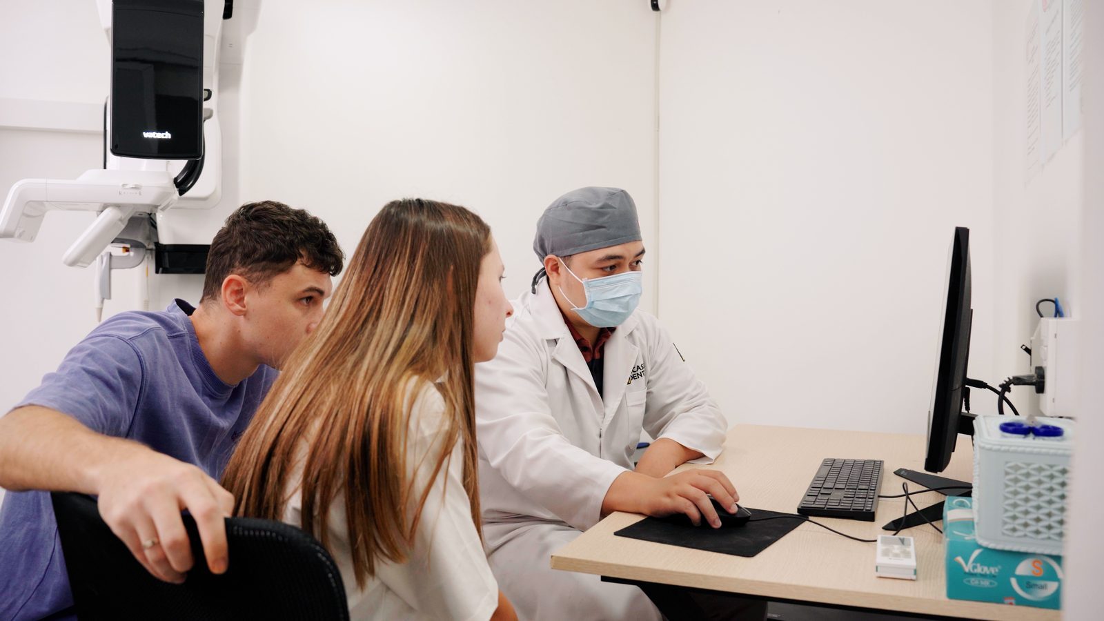 Patient consultation at Picasso Dental