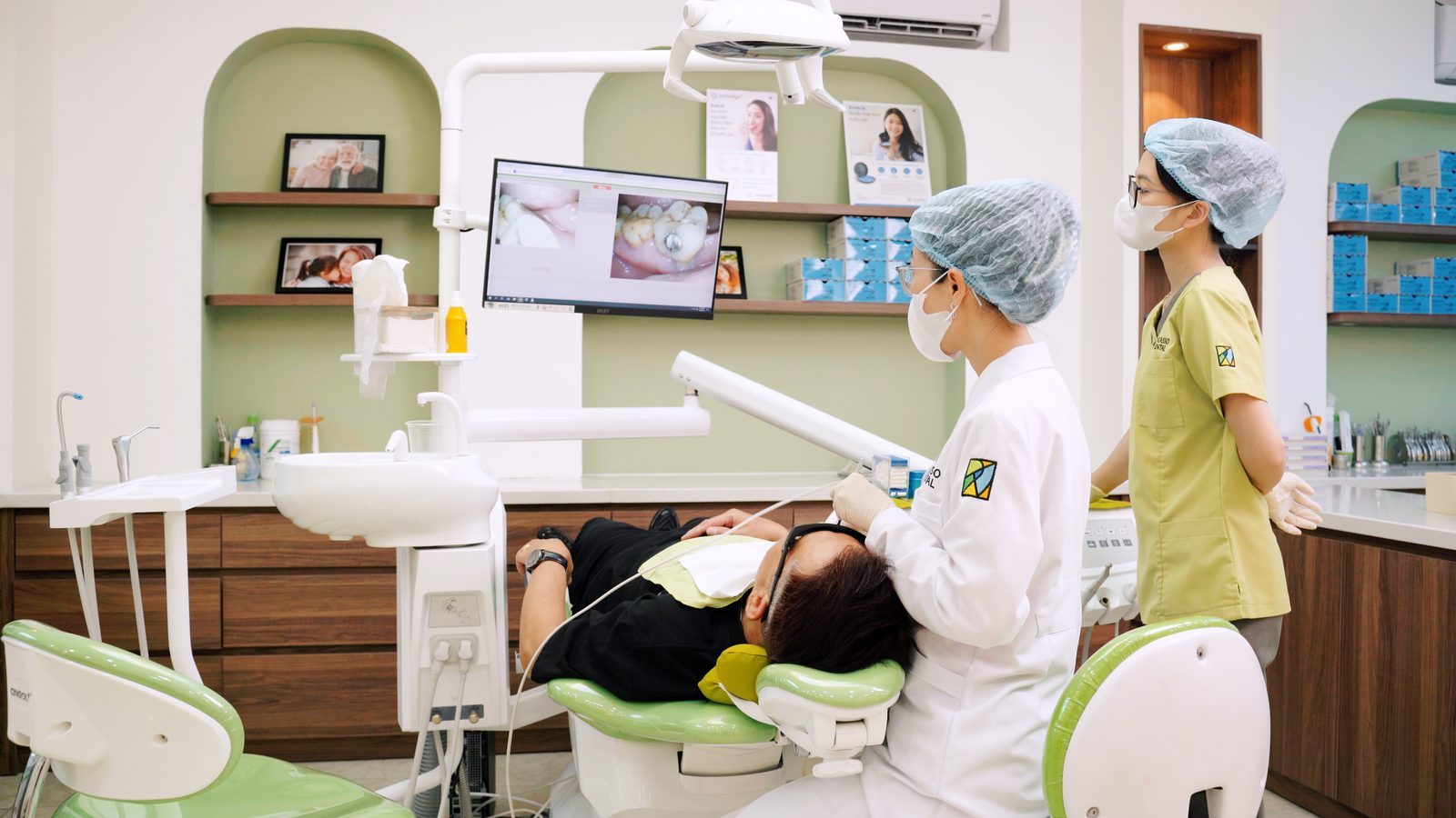 Follow-up examination at Picasso Dental Hanoi Old Quarter