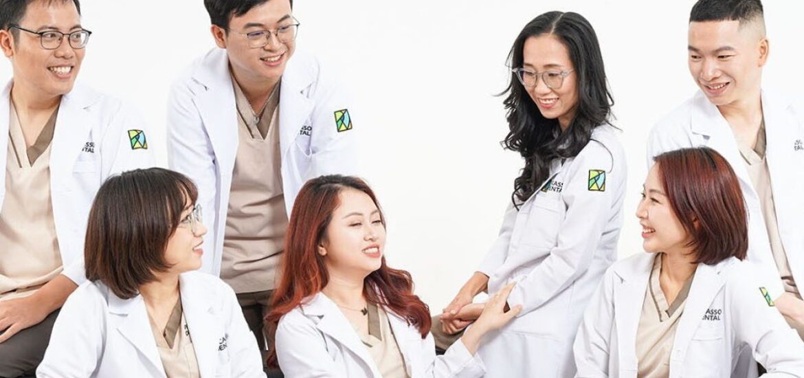 regen_69a8cd89e4e9b5.02612422_gallery working in Vietnam as a dentist